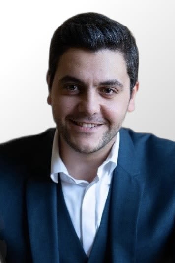 Dr Bob MARADJI