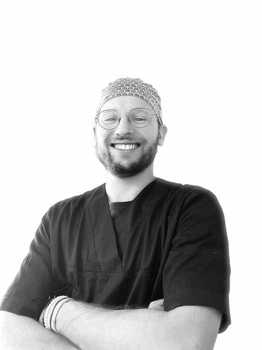 Dr Julien Aventurier