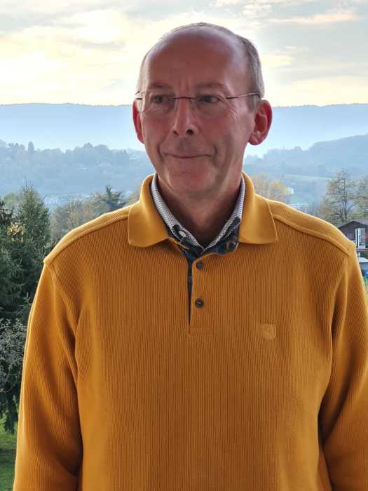 Dr. OLIVIER GOURMELEN