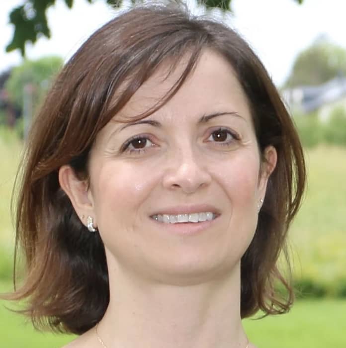 Dr Adeline DROSS
