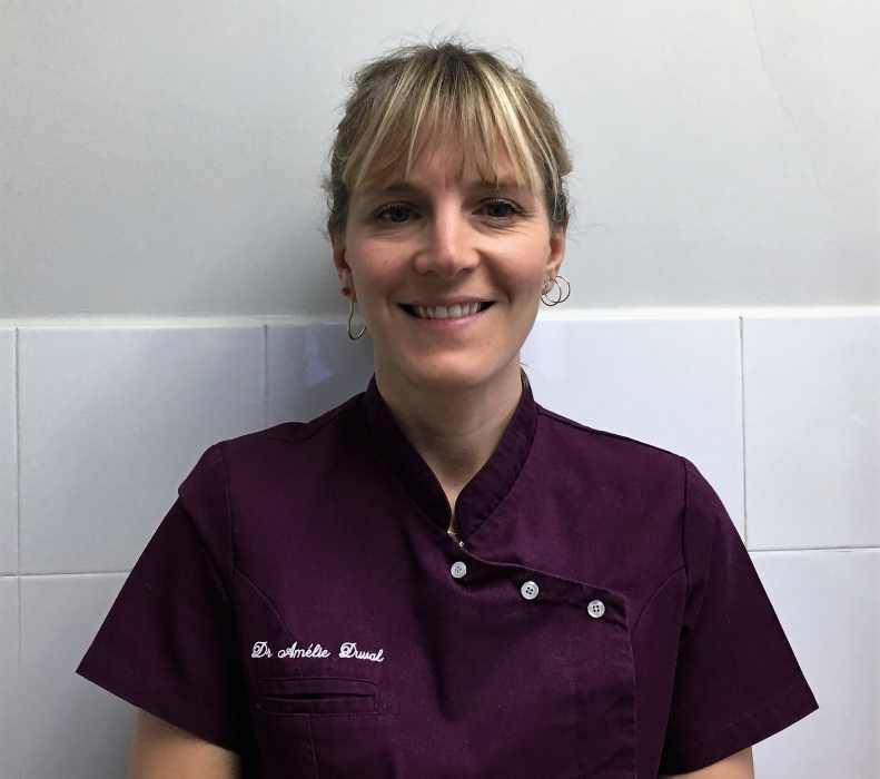 Dr Amelie Duval, Chirurgien dentiste à Maisons-Alfort