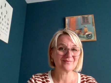 Dr Maryline Dievart