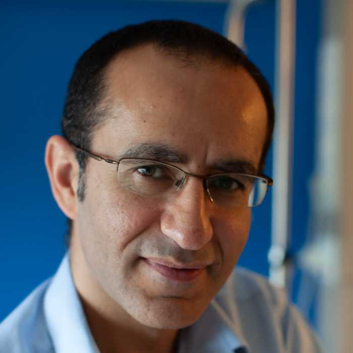 Dr Babak Kianifard, Chirurgien à Alençon