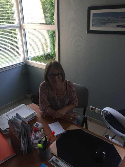 Dr Anne LADUNE 