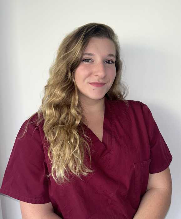 Dr Léane AIMONE-CAT