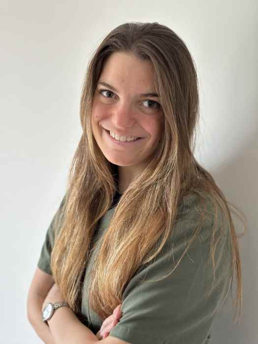Dr MELANIE LELLOUCHE