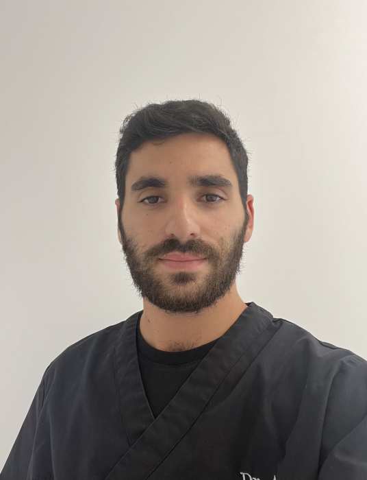 Dr DAVID  BELHASSEN 