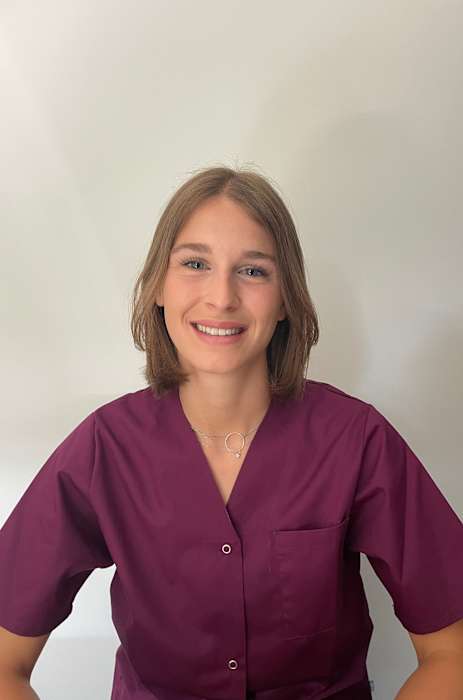 Dr Laure Estour, Ostéopathe à Beauvallon