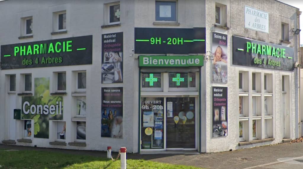 Pharmacie Des 4 Arbres, Médecin généraliste à Élancourt