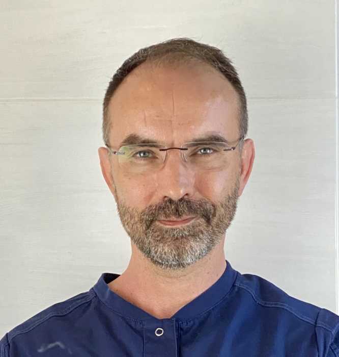 Dr Franck Sapaly