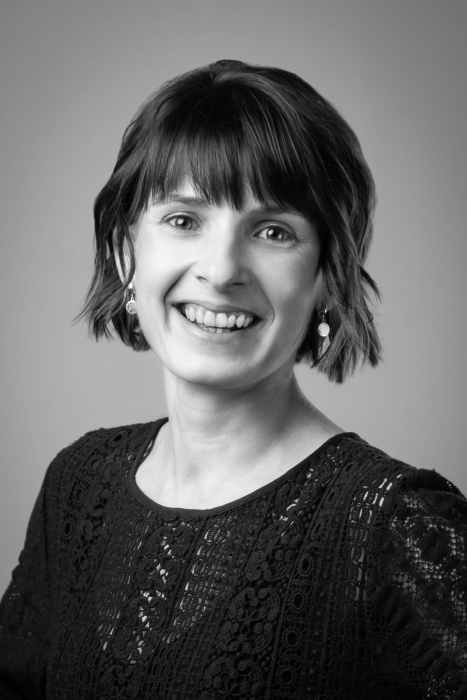Dr Caroline THOMAS