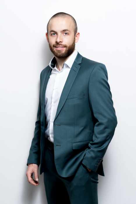 Dr Maxence PAPEGAEY