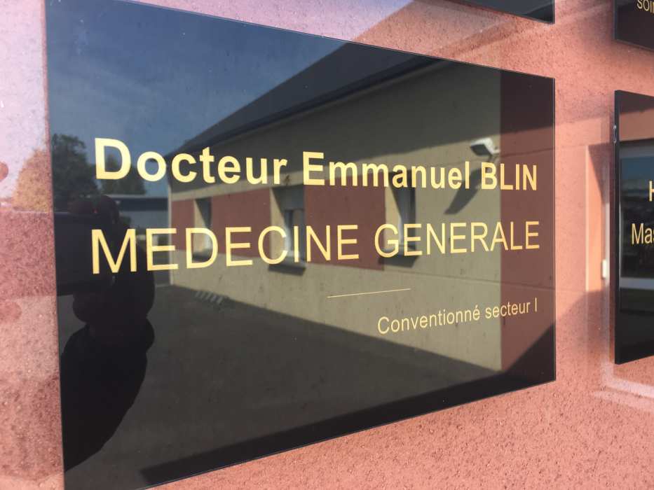 Dr Emmanuel Blin