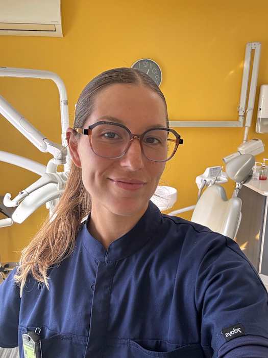 Dr Inès Della Valle, Chirurgien dentiste à Pontault-Combault