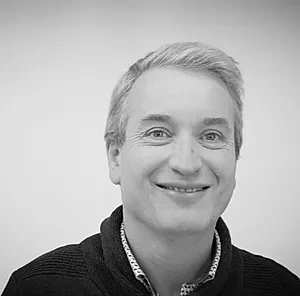 Dr Patrick VUATTOUX