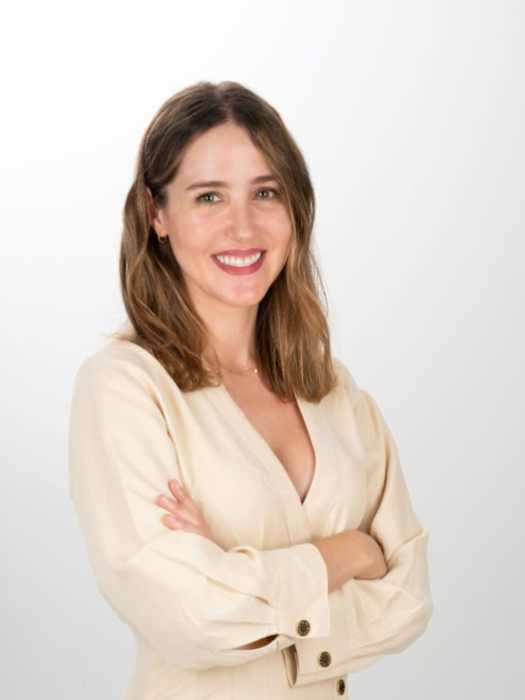 Dr Isabel Collado, Chirurgien dentiste à Valserhône