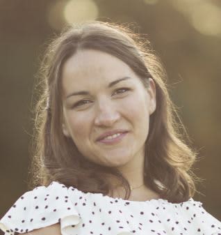LAURIE PEYRE 