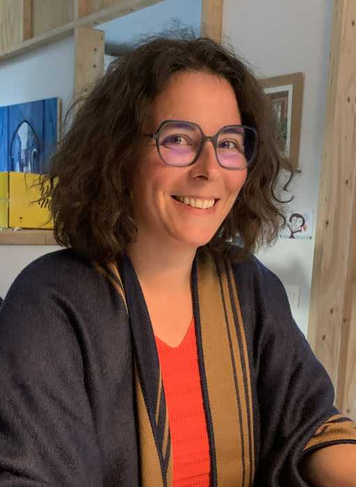Dr CAROLINE HASSELMANN