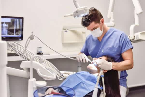 Dr Christophe CORALLO