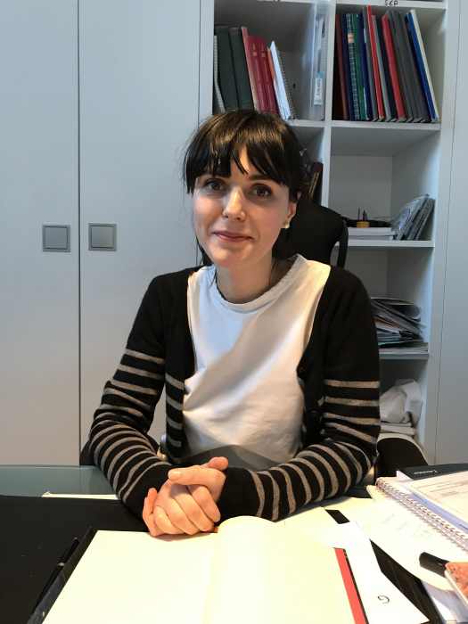 Dr Iulia CERNAT