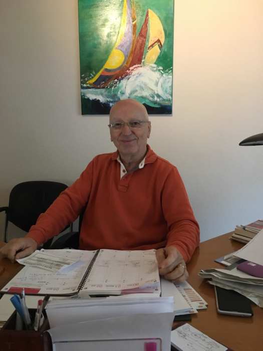 Dr Nicolas Khoury