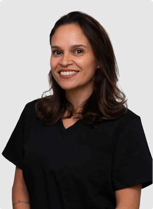 Dr Naiara Neves, Chirurgien dentiste à Saint-Cyr-Sur-Mer