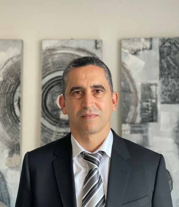 Dr Yassine Ghannem 