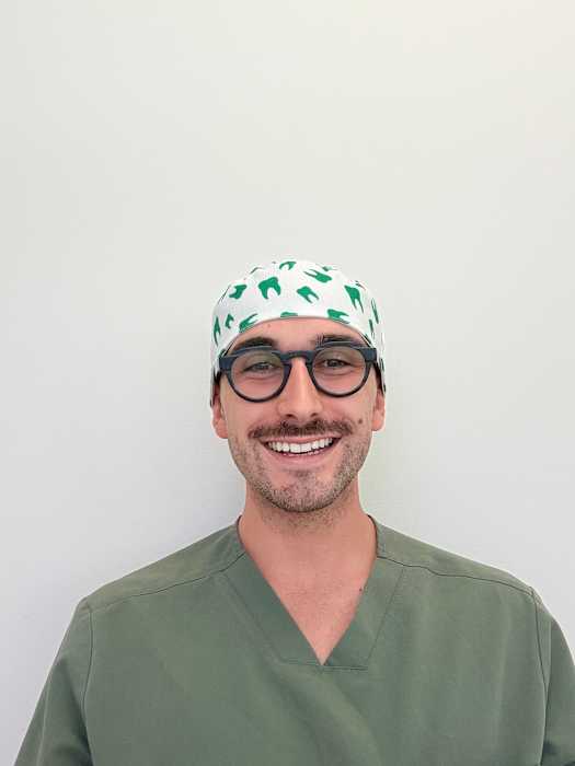Dr Hugo Perrutel-Ruelle, Chirurgien dentiste à Labège
