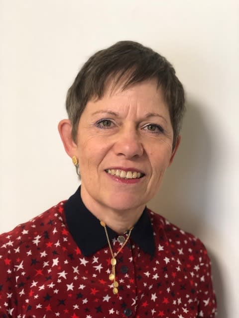 Dr Annie BALLAND