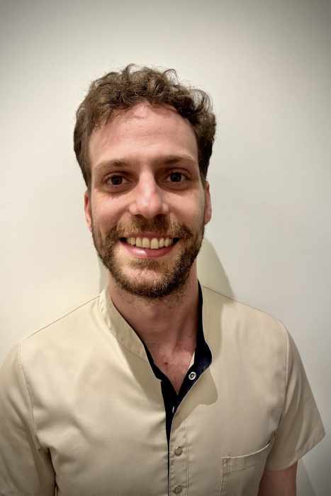Dr Sacha Amsellem, Chirurgien dentiste à Bondy