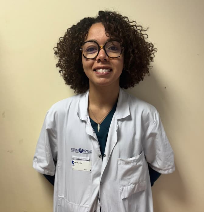 Sarra Hassani, Gynécologue obstétricien à Boulogne-Billancourt