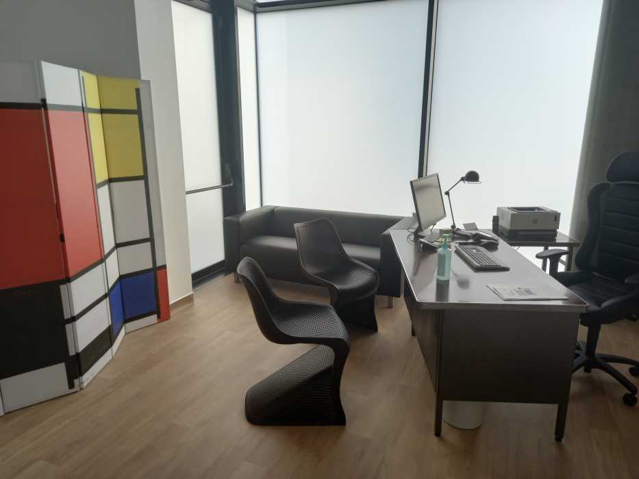 Dr Pierre Yves Euzenot