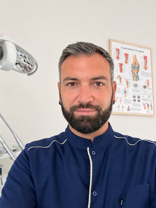 Aurélien Giroix, Pédicure podologue à Belley