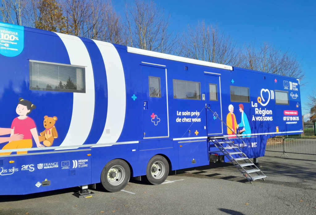 Camion de soins - La région à vos soins