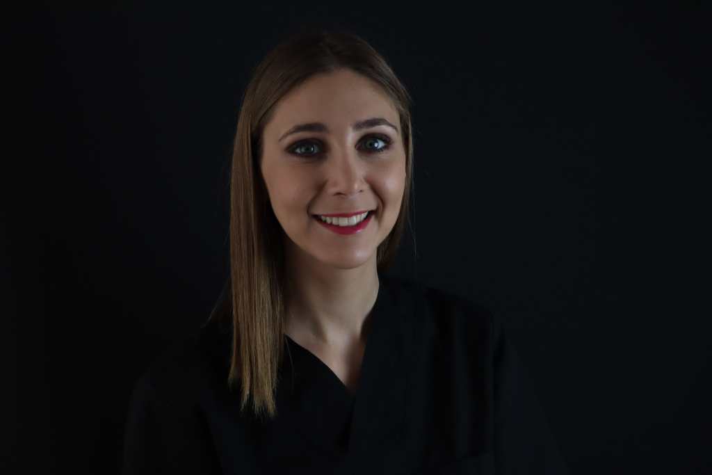 Dr Vera ARAUJO