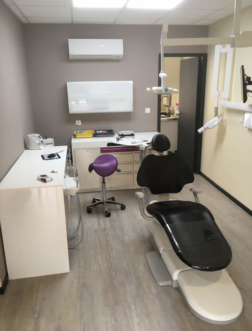 Dr Floriane Gibert, Chirurgien dentiste à Belpech