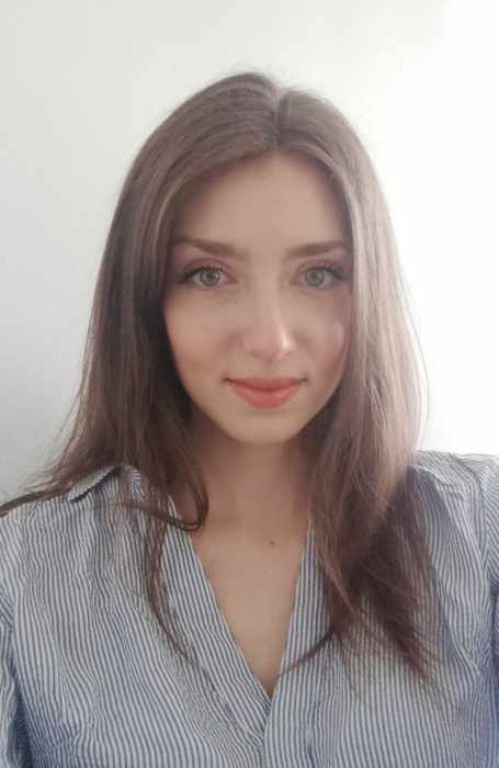LEA VIGNAL