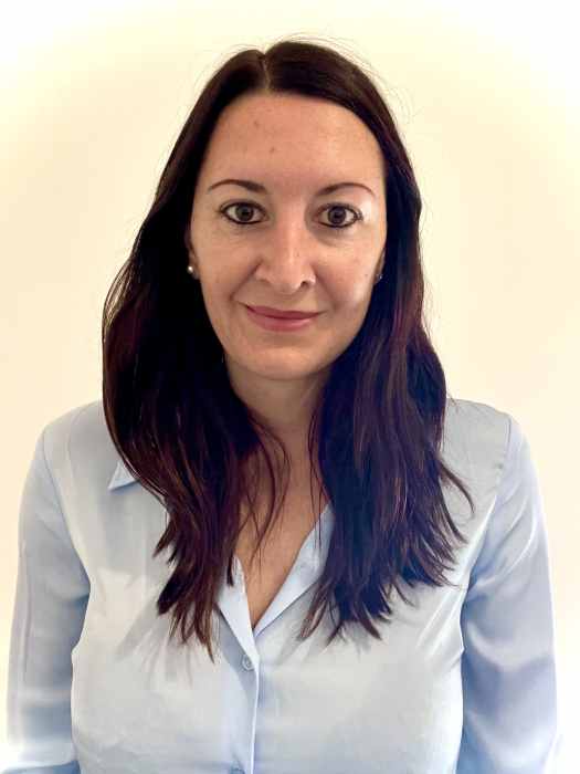 Dr Mathilde  Claudez