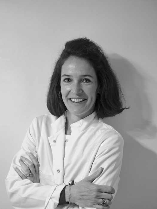 Dr Charlotte  VIGNES