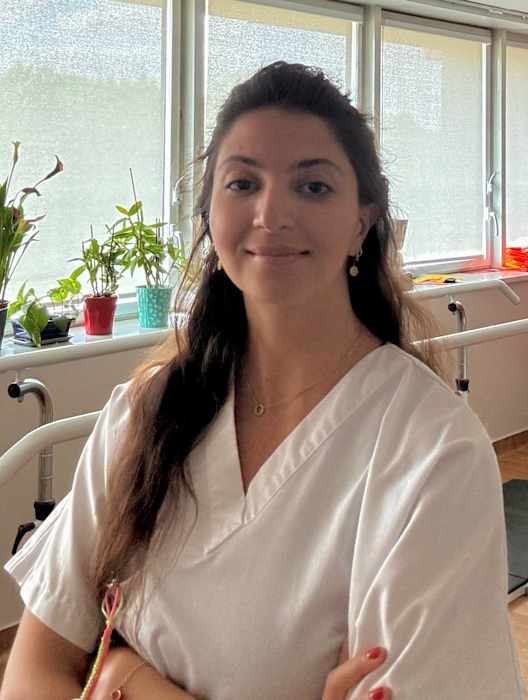 Dr Asal Rohani, Masseur kinésithérapeute à Clichy