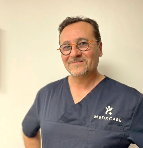 Dr Nassim MESSAOUDI