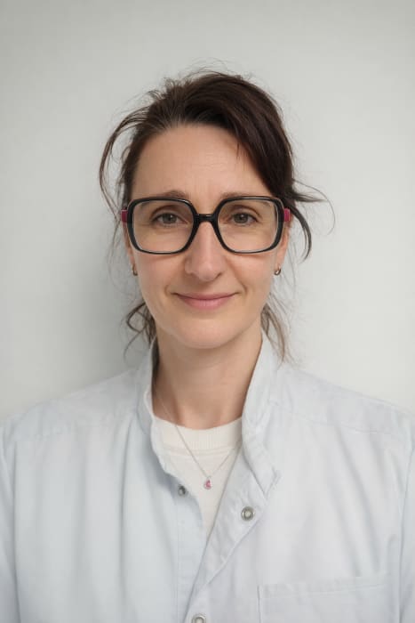 Dr Marina CIHANEK