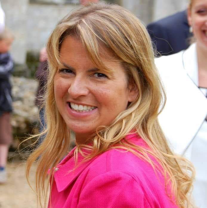 Dr Alexandra RAHOU-DJAVADIAN