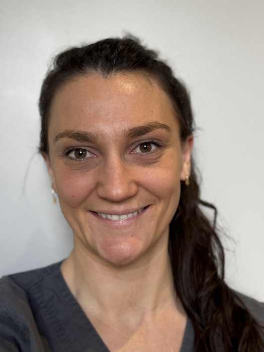 Dr ANNABEL MIRAULT 