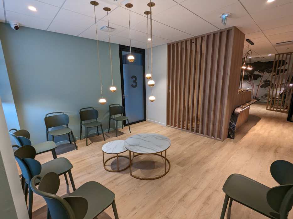 Centre de Rhumatologie Dijon Espace Valmy, médical à Dijon