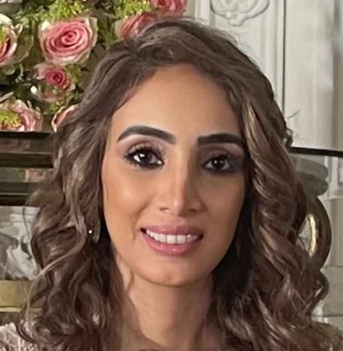 Dr Ula BINHIMD, Spécialiste en chirurgie plastique reconstructrice et