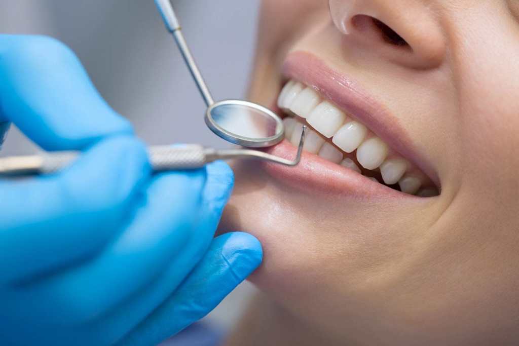 Dr Baptiste Guieau, Chirurgien dentiste à La Roche-Sur-Yon