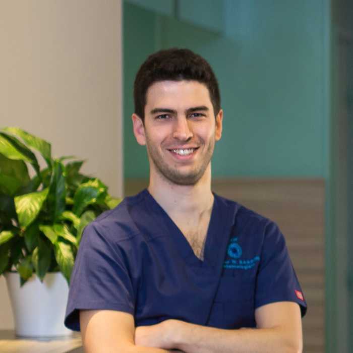 Dr William BASSON