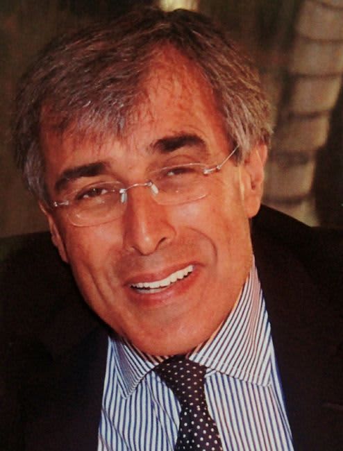 Dr Michael Amram