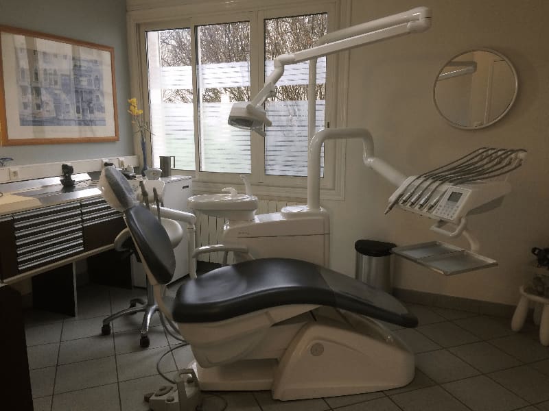 Dr Laurent Gaubert, Chirurgien dentiste à Toulouse